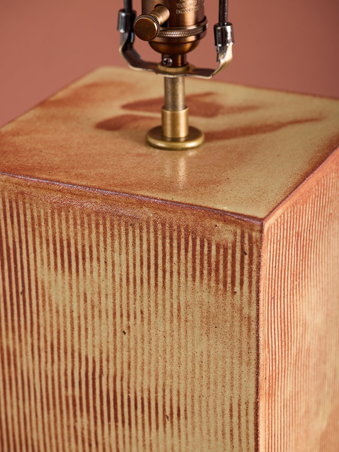 Dumais Made Caja Alta Table Lamp 