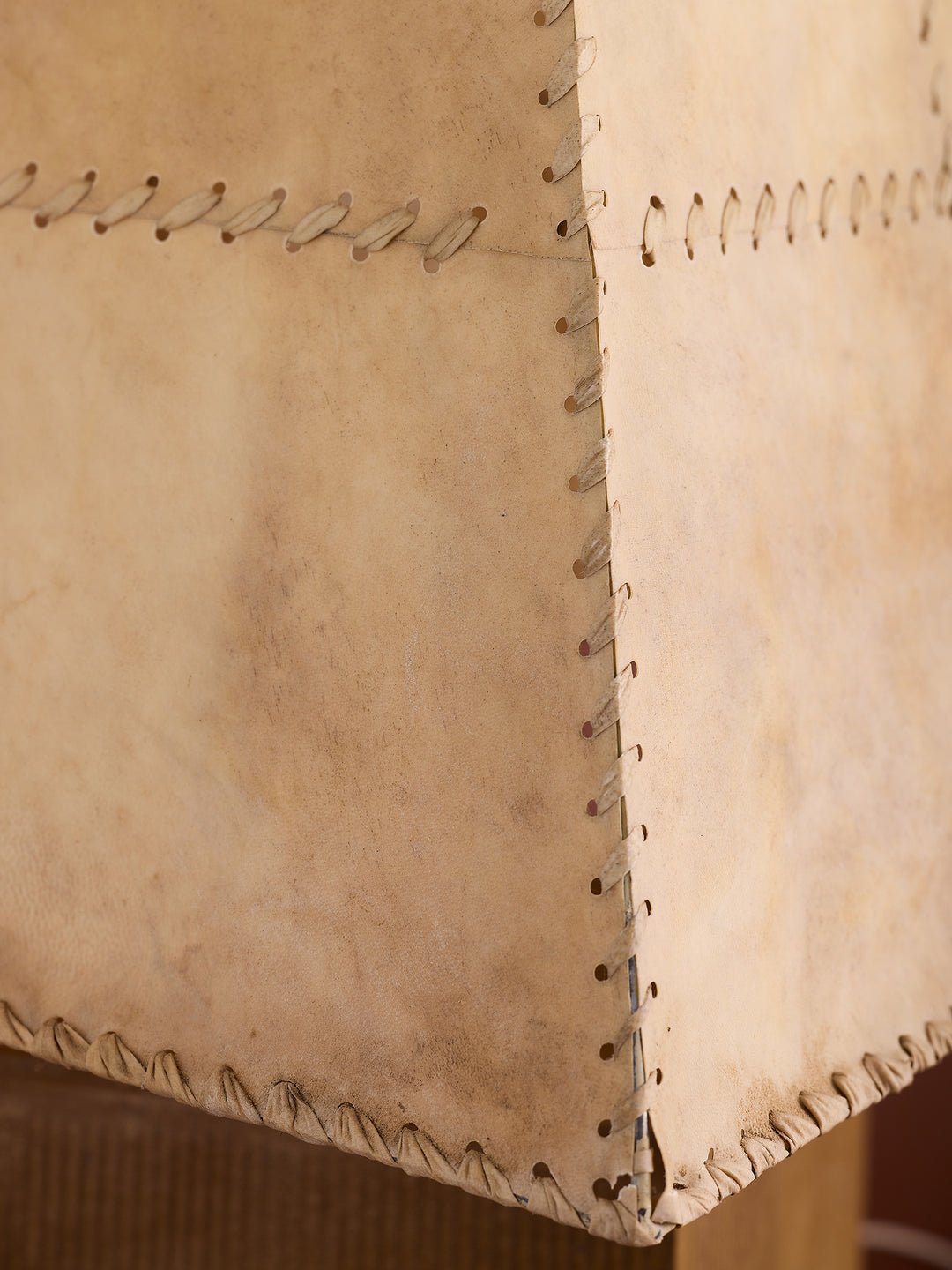 Dumais Made Caja Corta Table Lamp