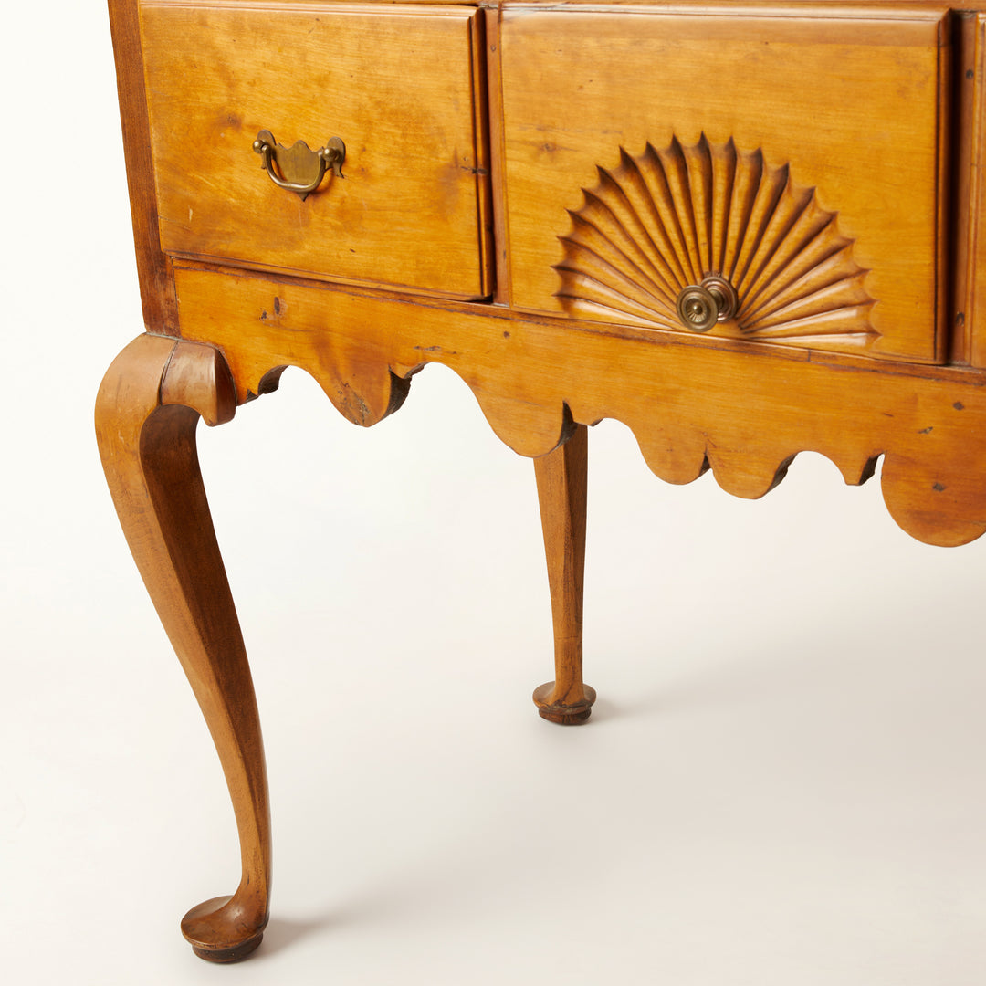 18th-century American Queen Anne Maple Highboy