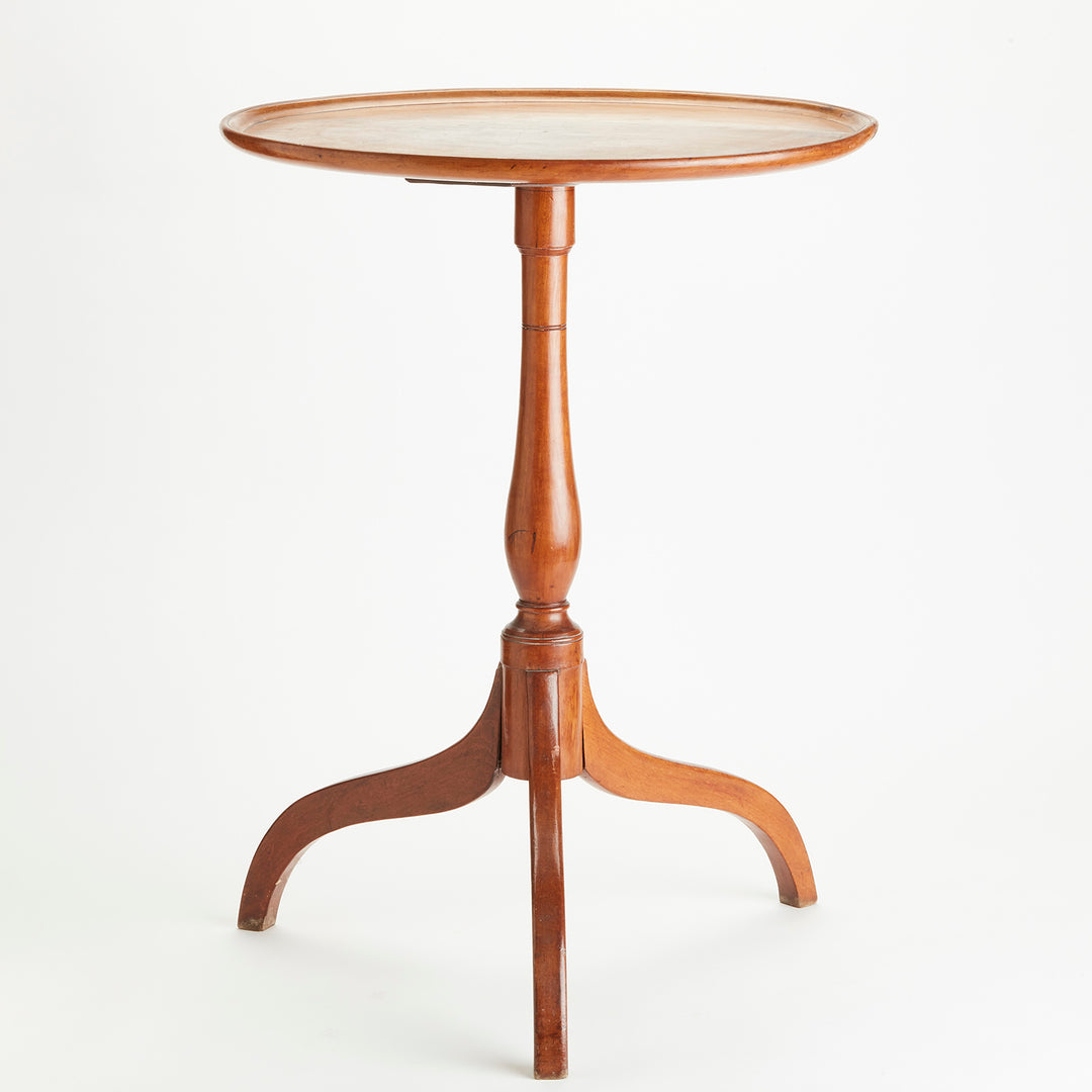 Federal Candle Stand Round Side Table, Maple, c. late 18th C.