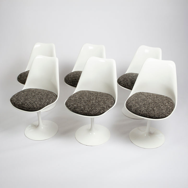 Set of 8 Vintage Saarinen Tulip Dining Chairs