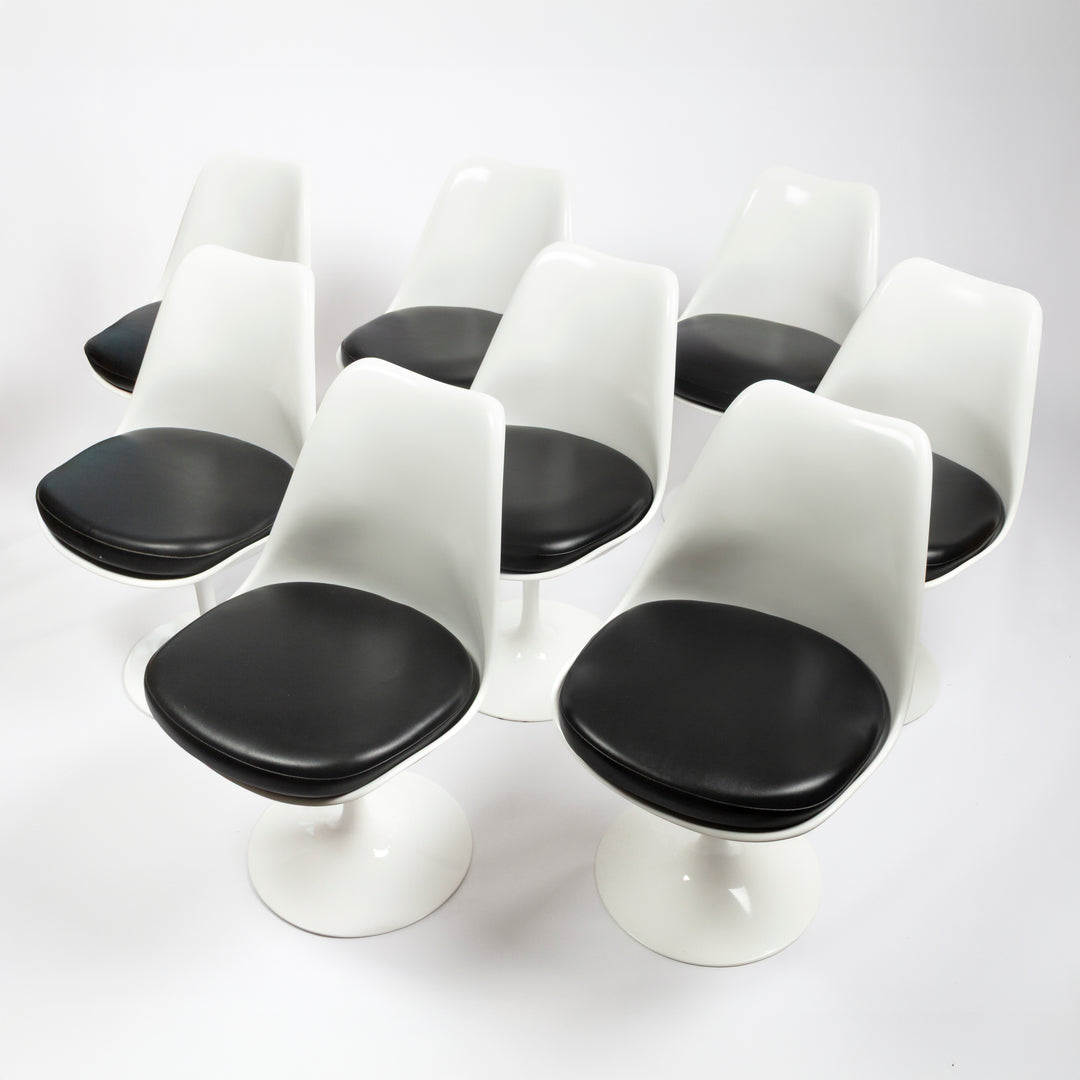 Set of 8 Vintage Saarinen Tulip Dining Chairs