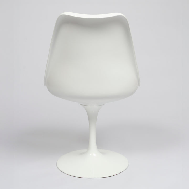 Set of 8 Vintage Saarinen Tulip Dining Chairs