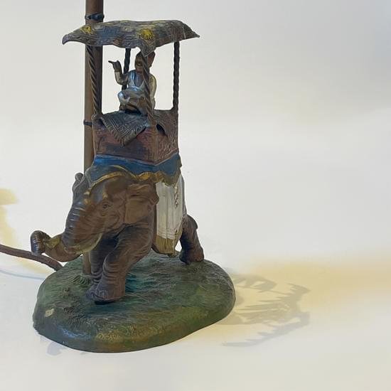 Metal Elephant Lamp