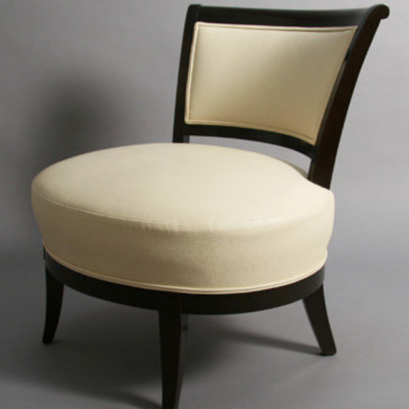 The Vera Slipper Chair